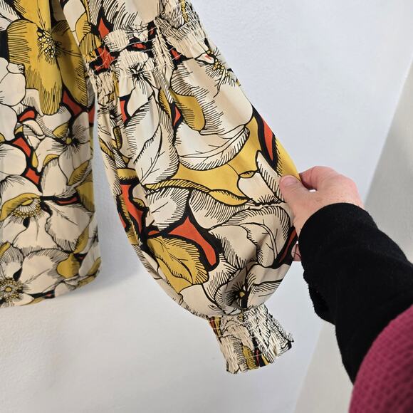Cabi Sequel Blouse Women's M Yellow Orange Large Floral Poet Sleeve Career Boho - Picture 3 of 9